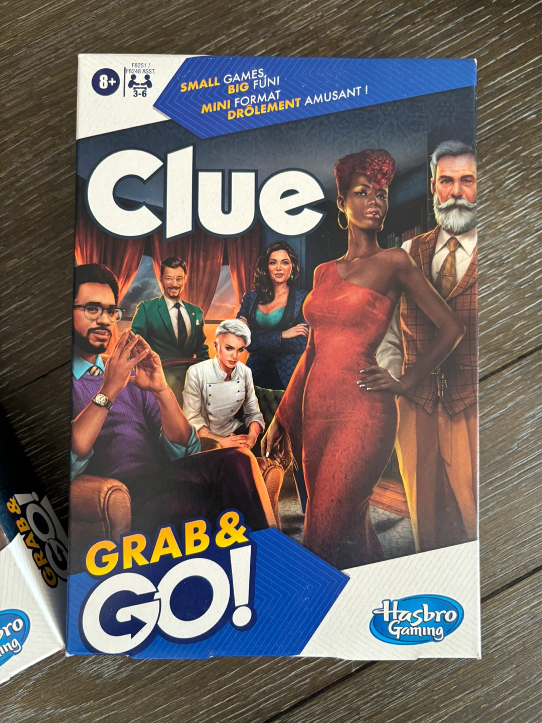 Clue Grab & Go! Board Game - photo 2