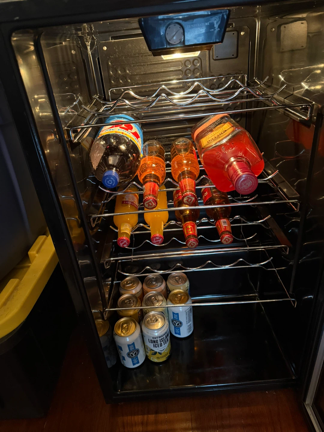 Ewave Wine Cooler Fridge - photo 2
