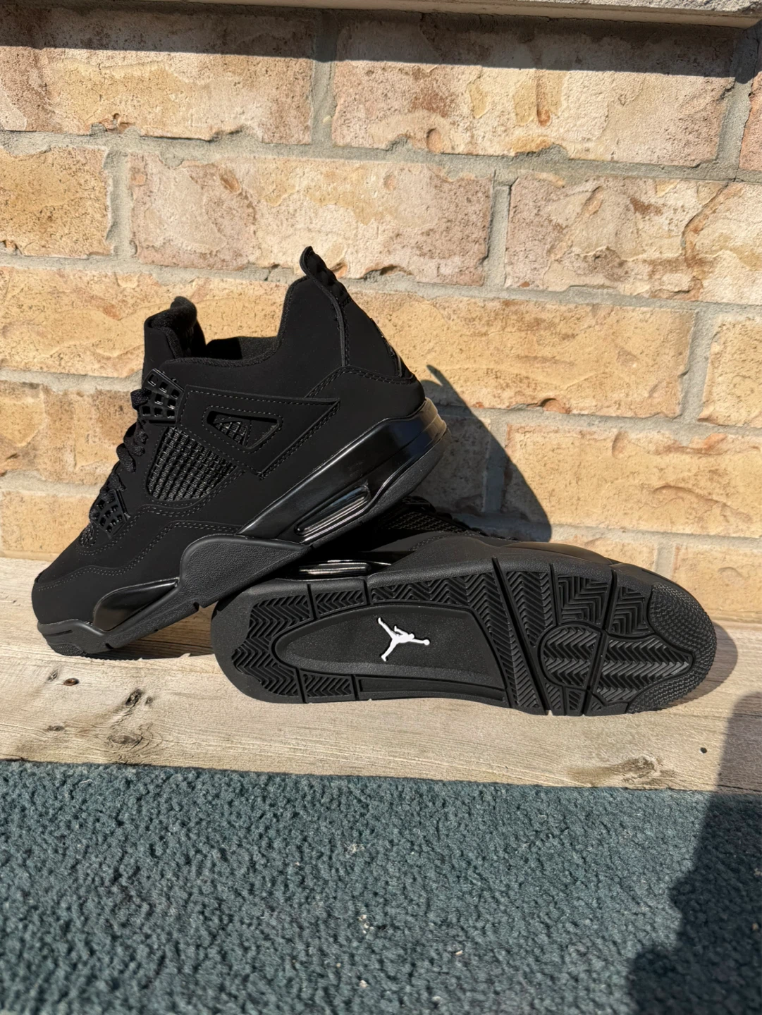 Air Jordan 4 Black Cat