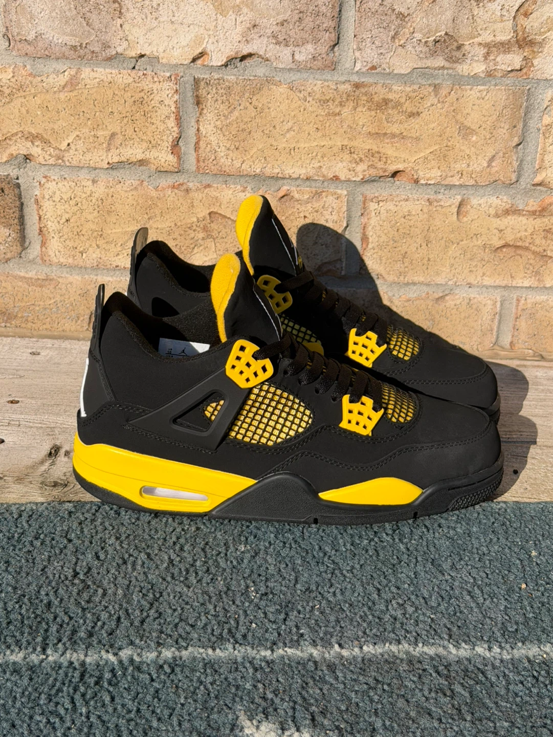 Jordan 4 Retro Black Yellow Sneakers - photo 2