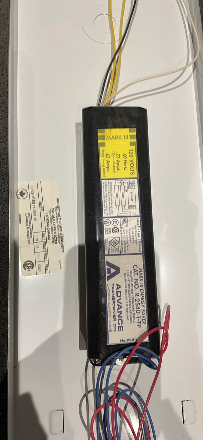 Advance Transformer Ballast Fixtures - photo 2