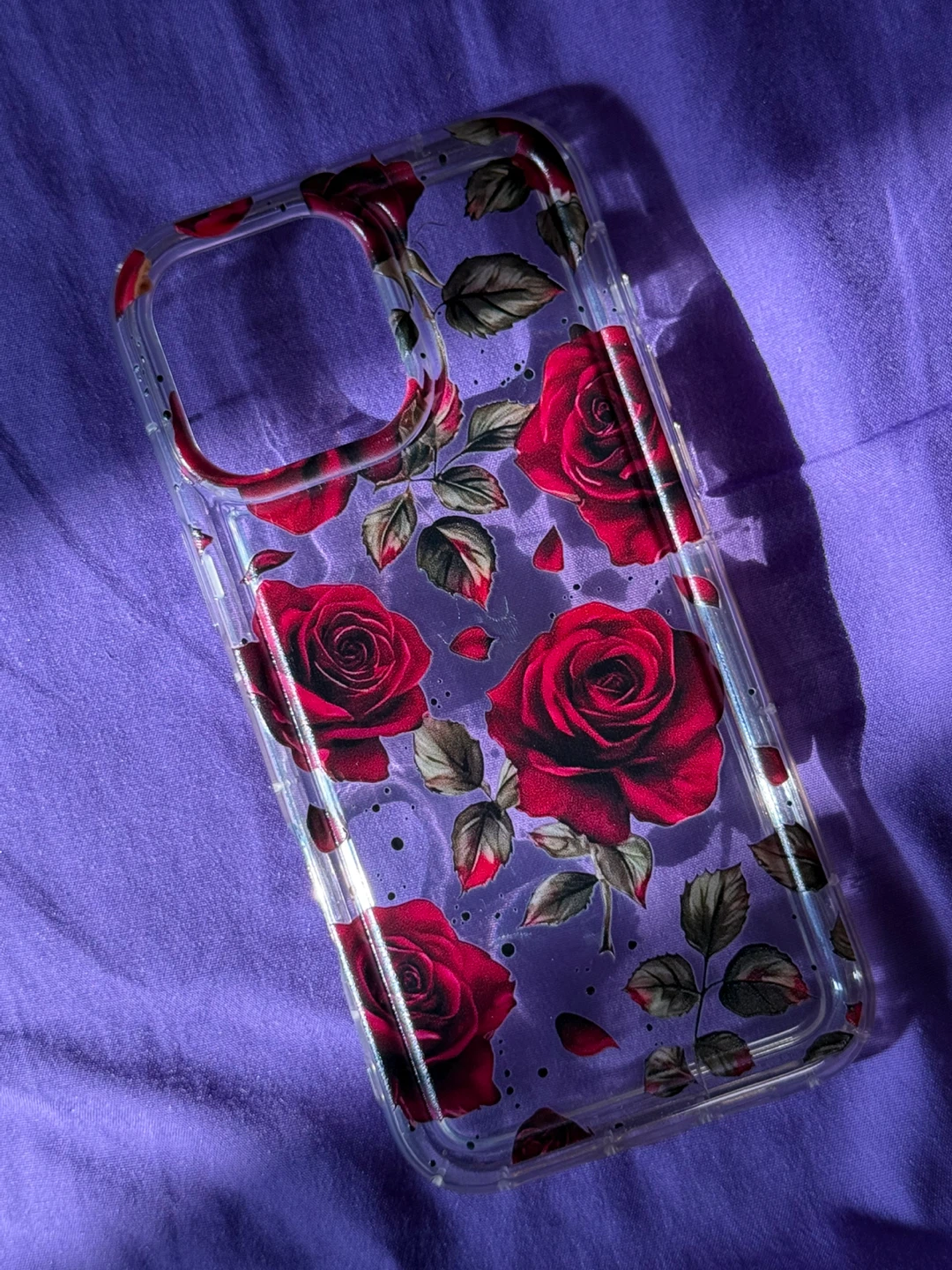 Clear Rose Pattern Phone Case 🌹🥀 - photo 3