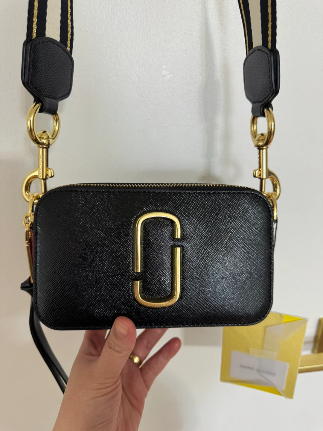 Marc Jacobs Snapshot Camera Bag - Black/Burgundy/Red - photo 3