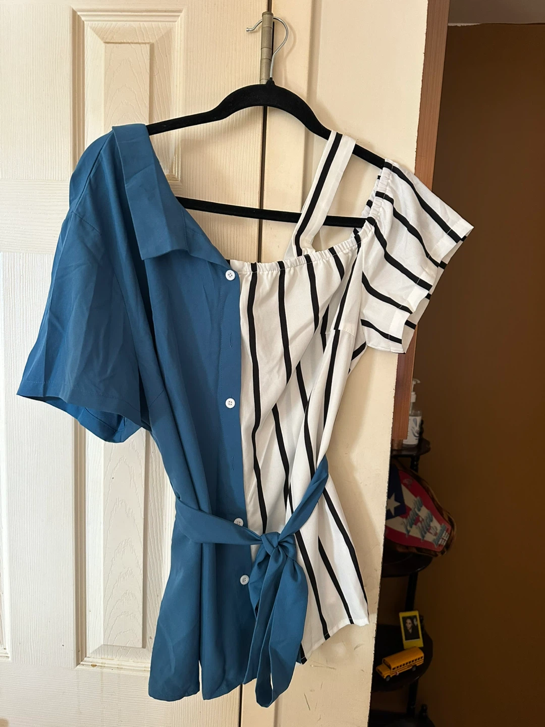 SHEIN CURVE 1XL Blue and White Striped Asymmetrical Top