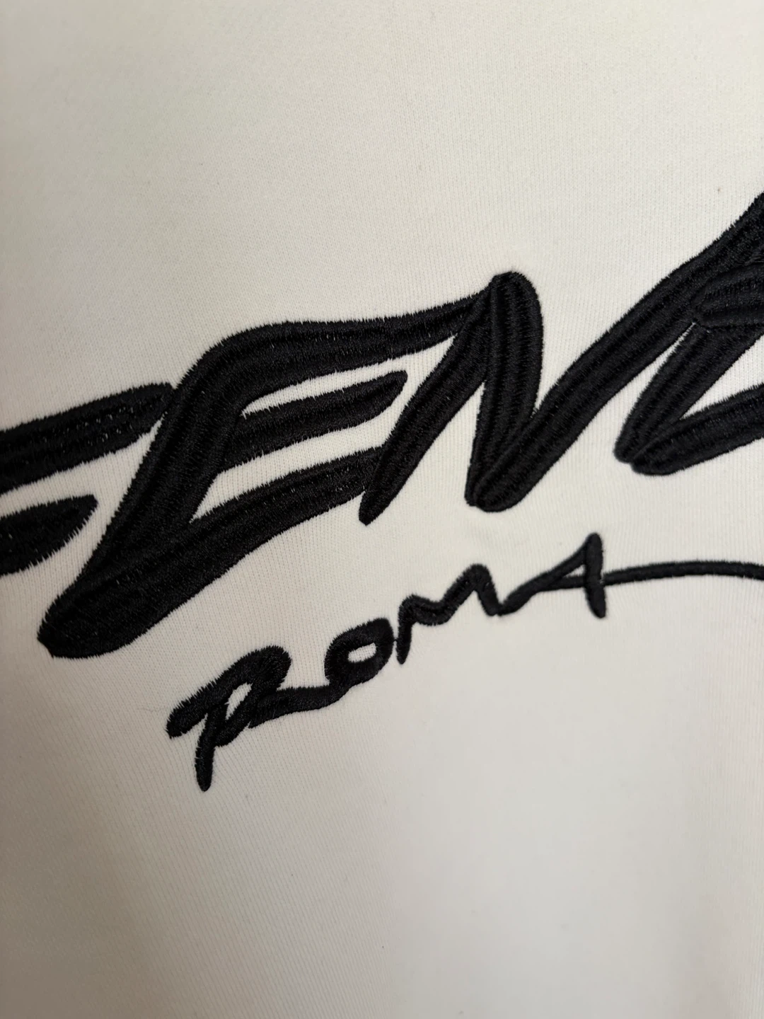 Fendi Roma Jersey Sweatshirt Size L-XL - photo 3