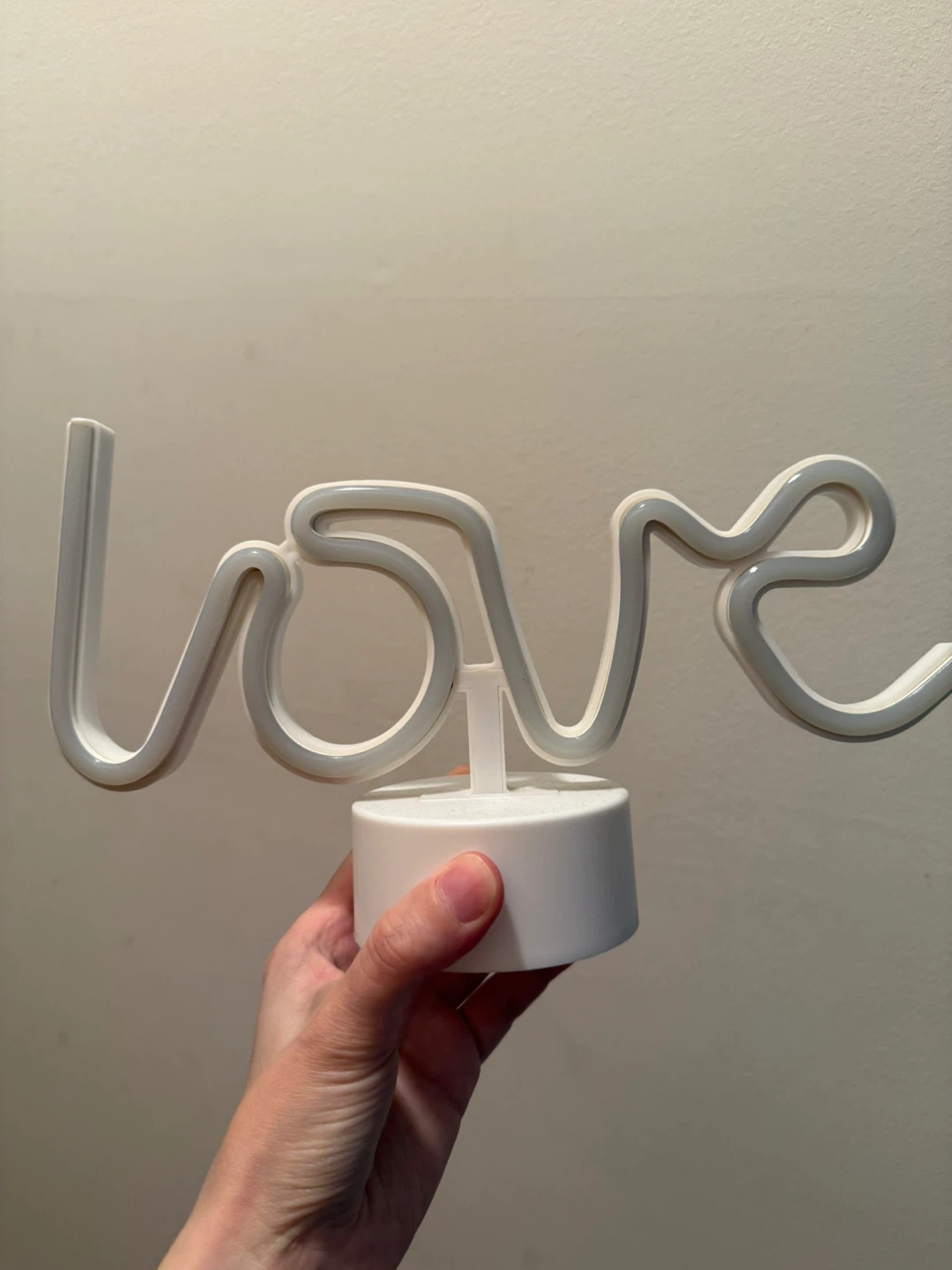 LED "Love" Neon Sign - photo 2