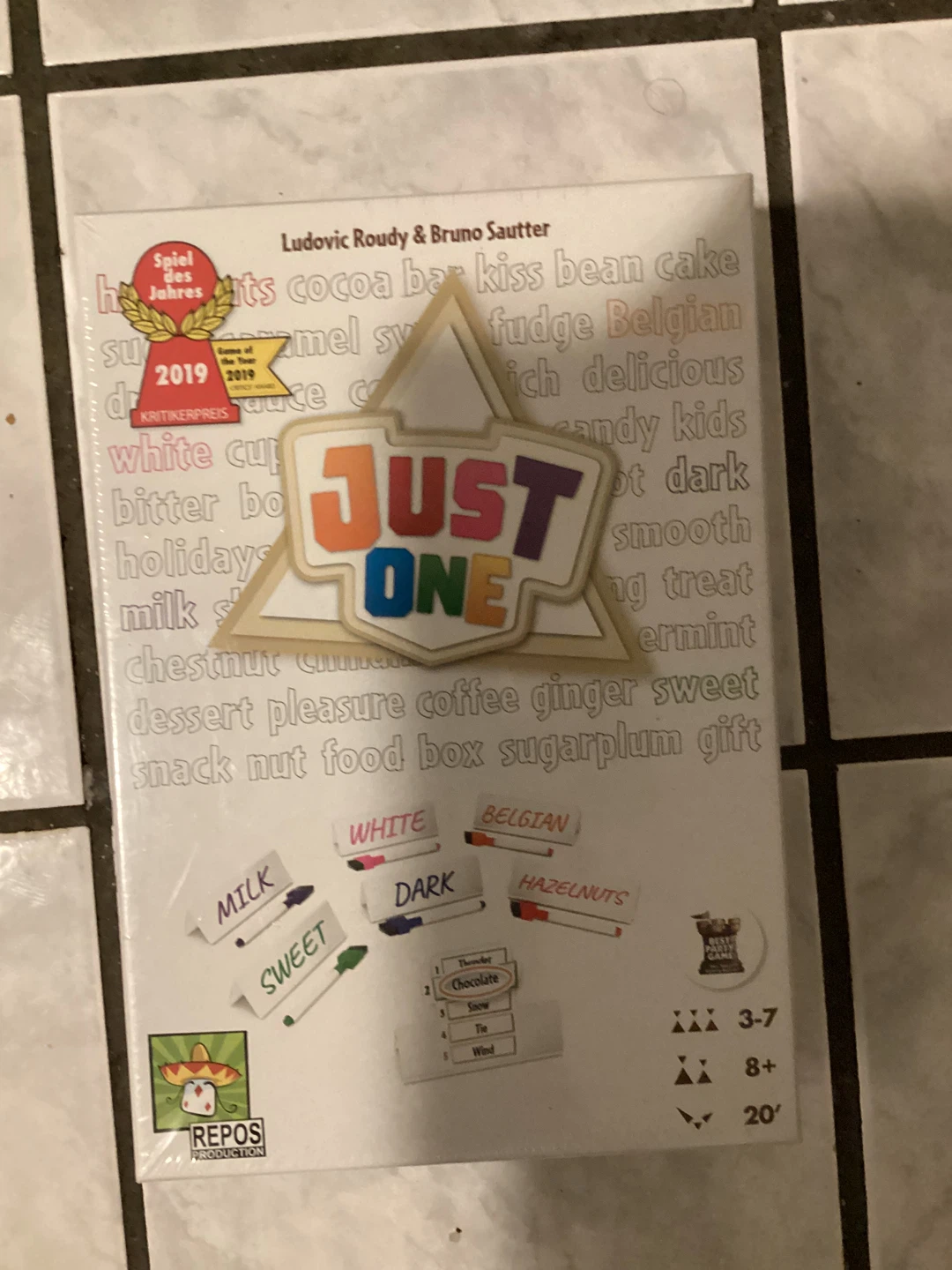 Just One Cooperative Party Game