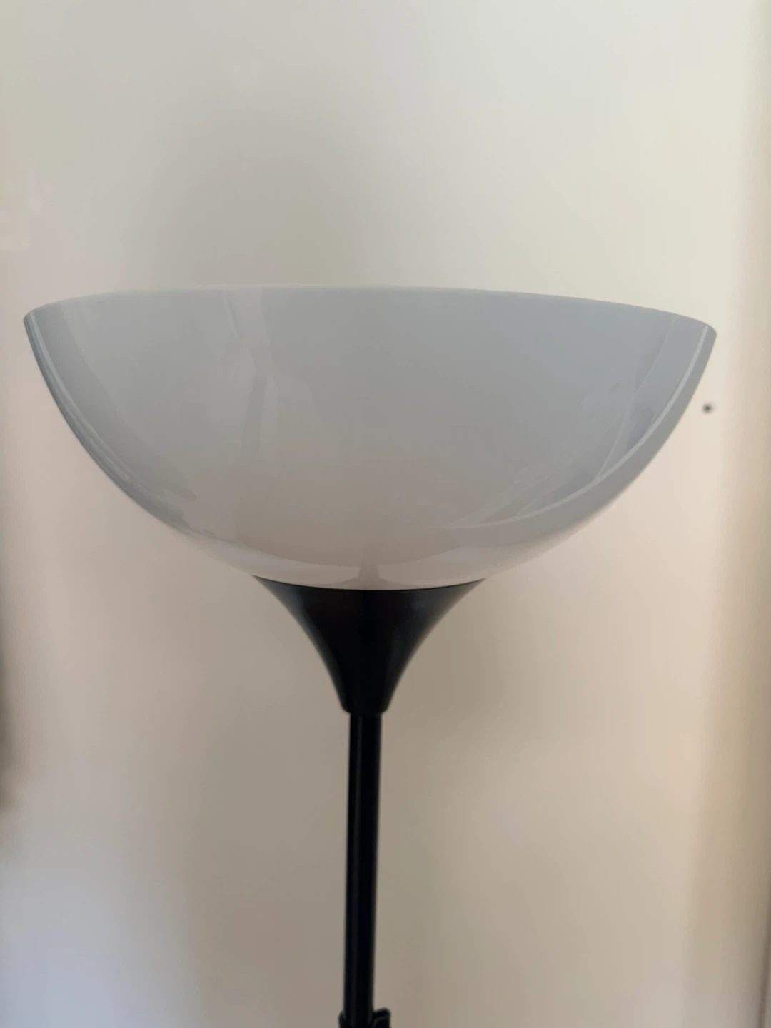 IKEA Floor Lamp – Black/White - photo 3