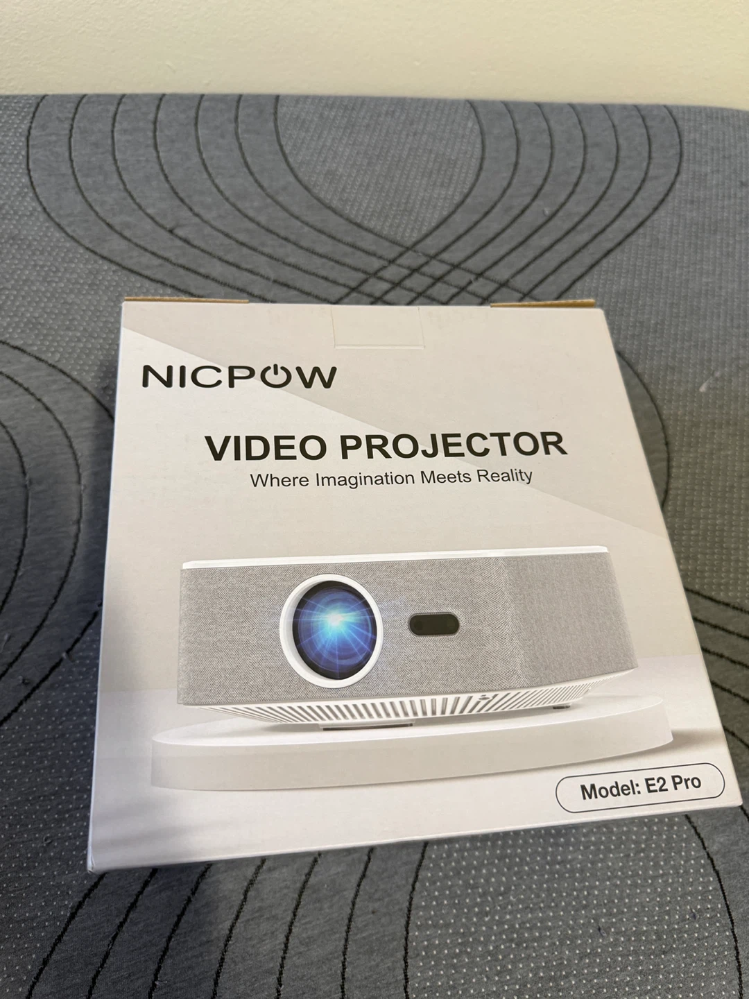4K Smart Outdoor Projector - Netflix WiFi Bluetooth Auto Focus - photo 2