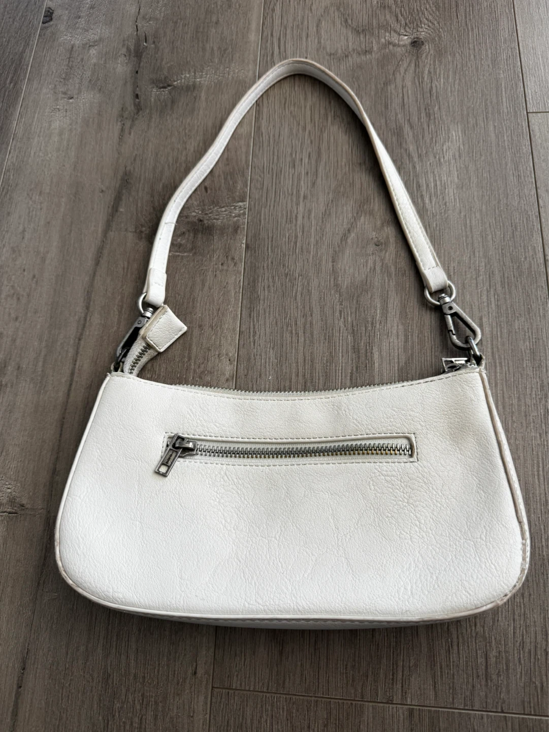 White shoulder bag Brandy Melville