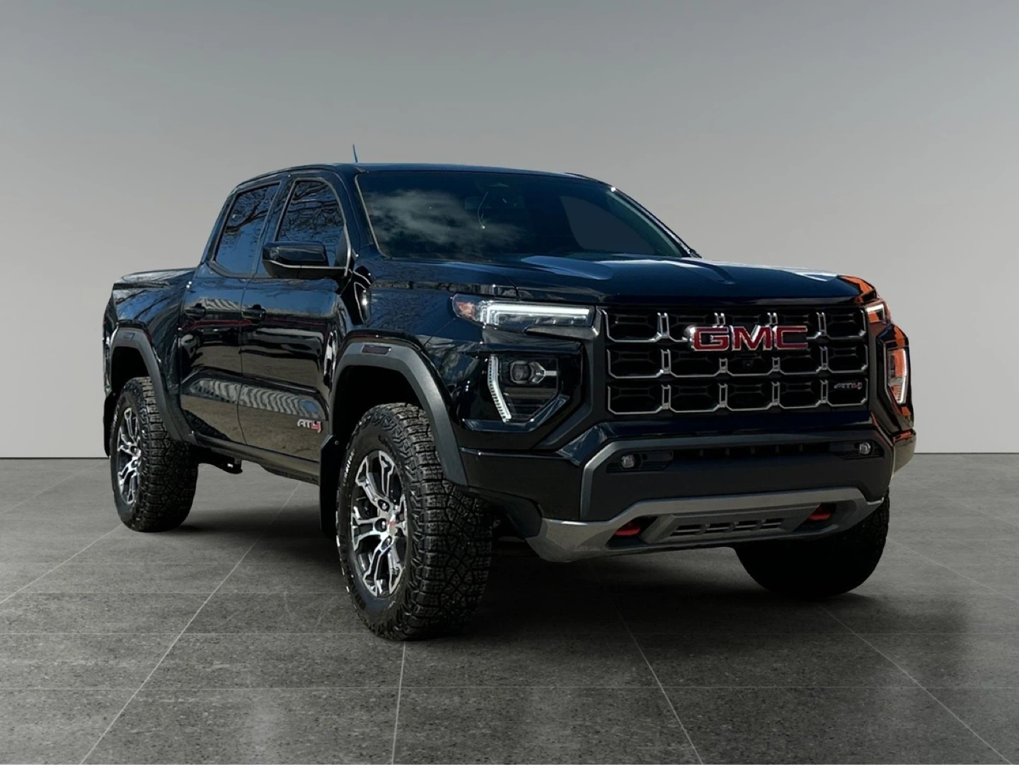 2024 GMC Canyon 4WD AT4