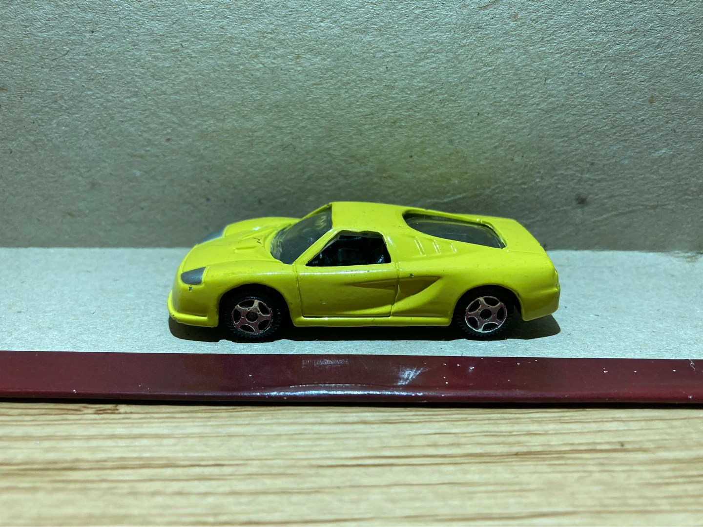 MotorMax Loose / Yellow car - photo 3