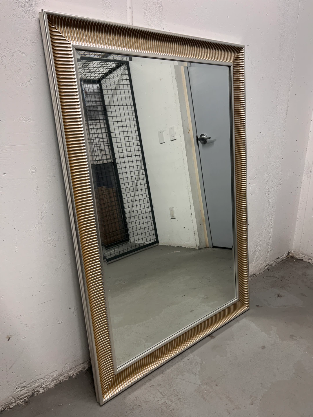Decorative Wall Mirror
