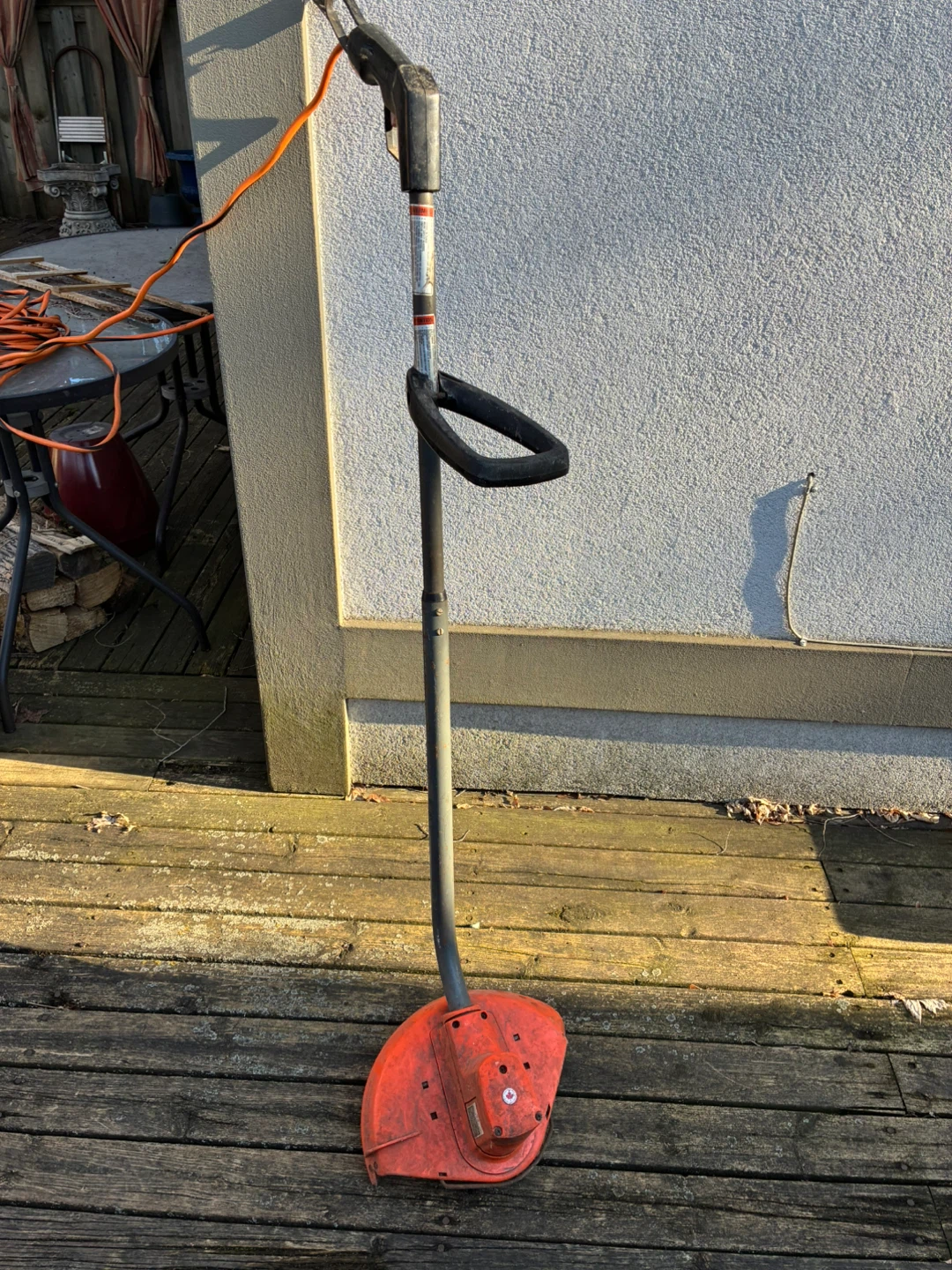 $4 Black Decker 120 V corded electric Trimmer edger mower