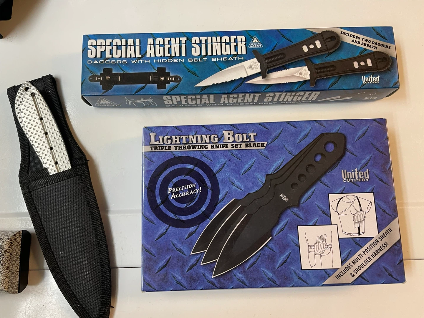 United Cutlery Stinger Daggers and Lightning Bolt Throwing Knive