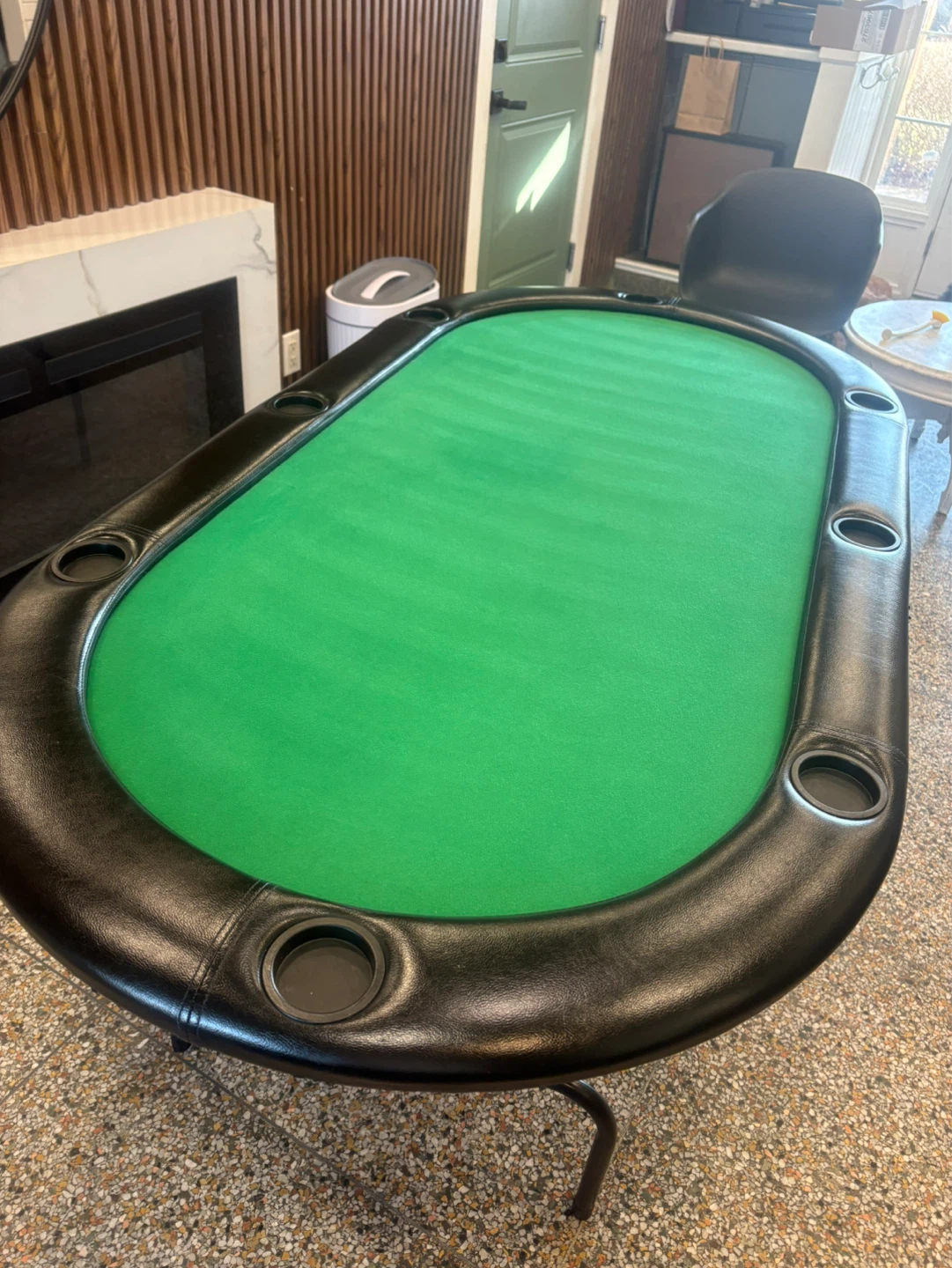 Poker Table - photo 2