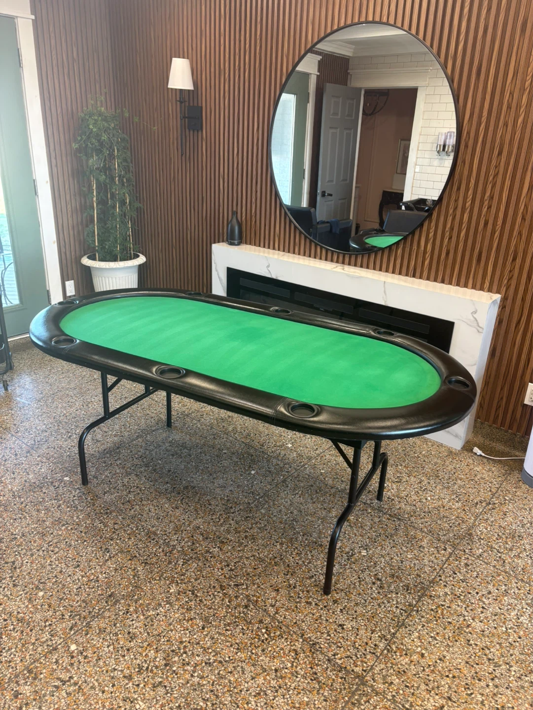 Poker Table