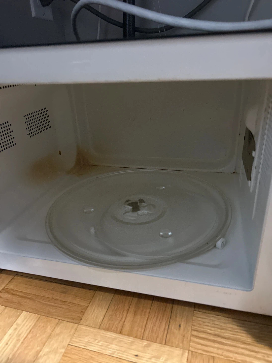 Salton Microwave Oven - Black - photo 5