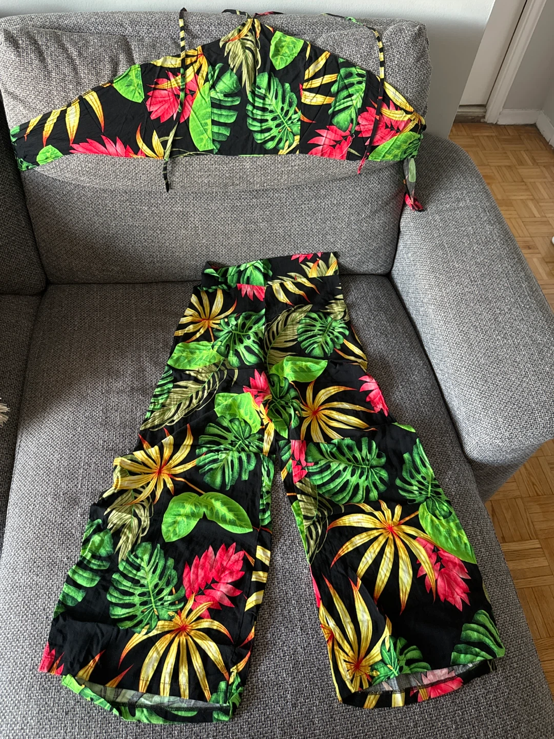 Tropical Print Crop Top and Wide Leg Pants Set