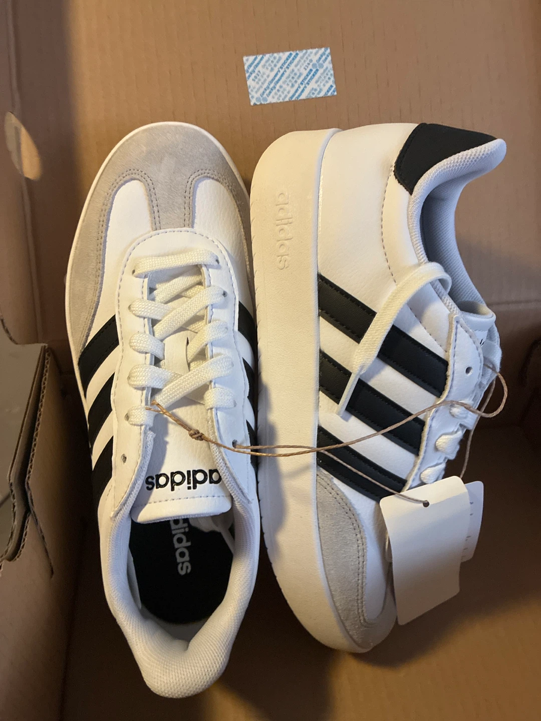 Adidas Barreda Women's Shoes - White/Black - Size 7.5