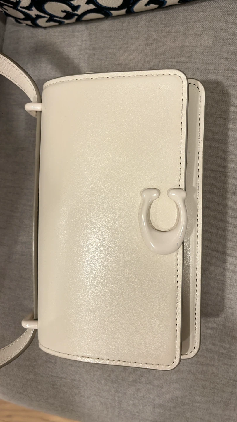 Coach White Genuine Full Grain Leather Shoulder Bag