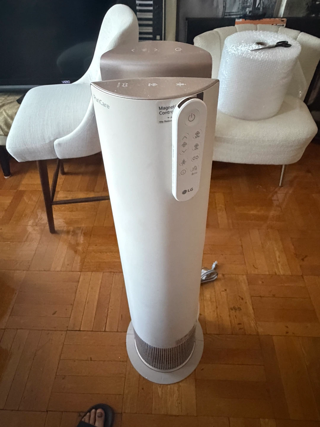LG PuriCare Air Purifier - photo 2