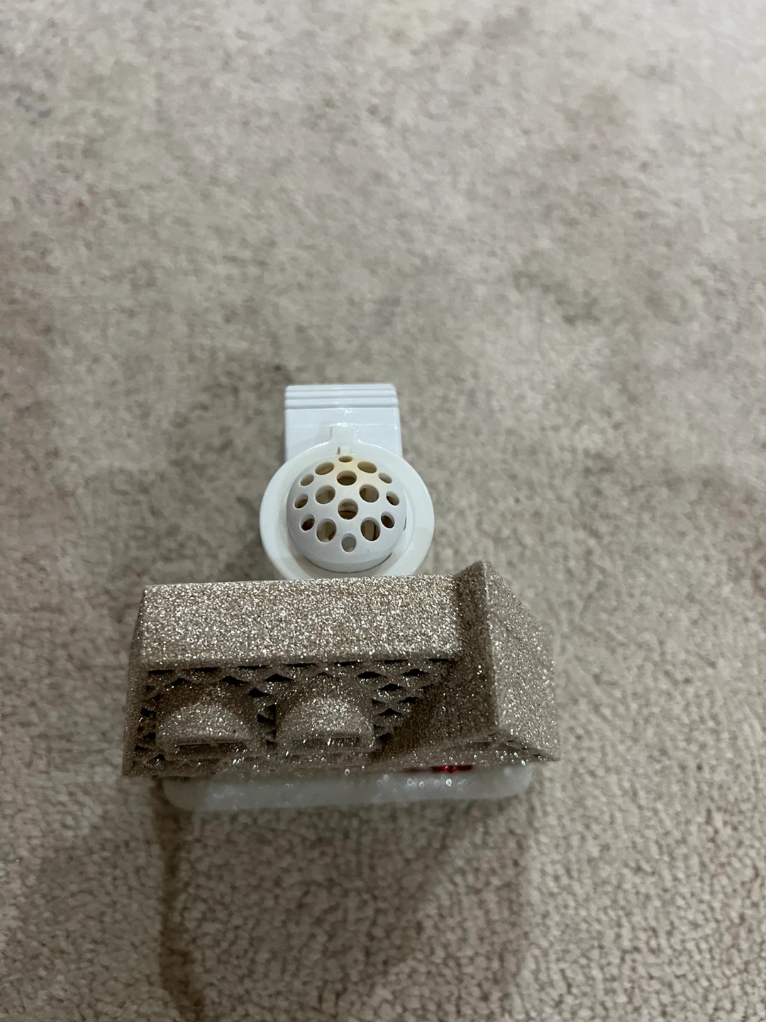 Glittery Christmas House Plug-in Wax Warmer/Diffuser - photo 4