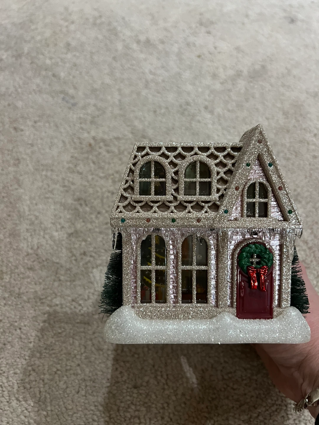 Glittery Christmas House Plug-in Wax Warmer/Diffuser - photo 5