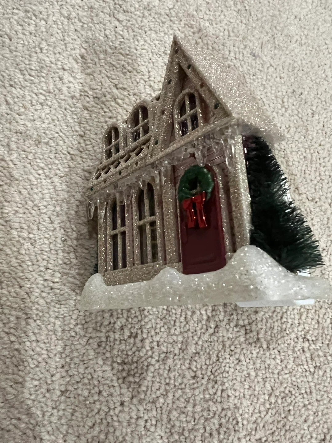 Glittery Christmas House Plug-in Wax Warmer/Diffuser - photo 2