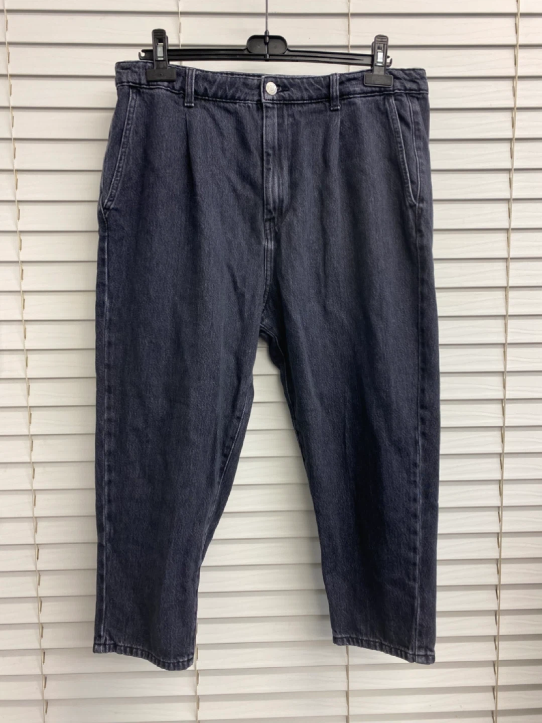 ZARA Man Dark Wash Cropped Jeans - Size 34