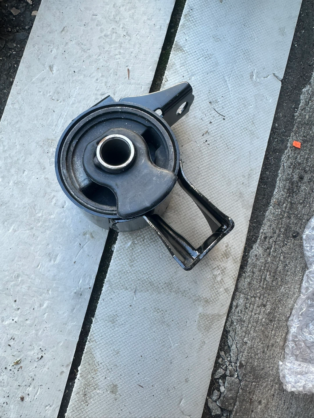 Front Right Engine Motor Mount for Honda Odyssey Pilot - photo 2