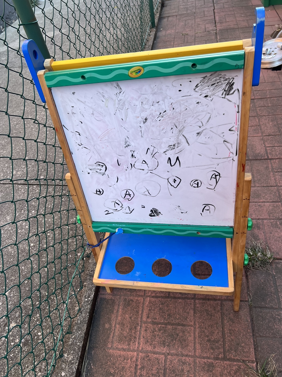 Crayola Double-Sided Easel wooden - photo 2