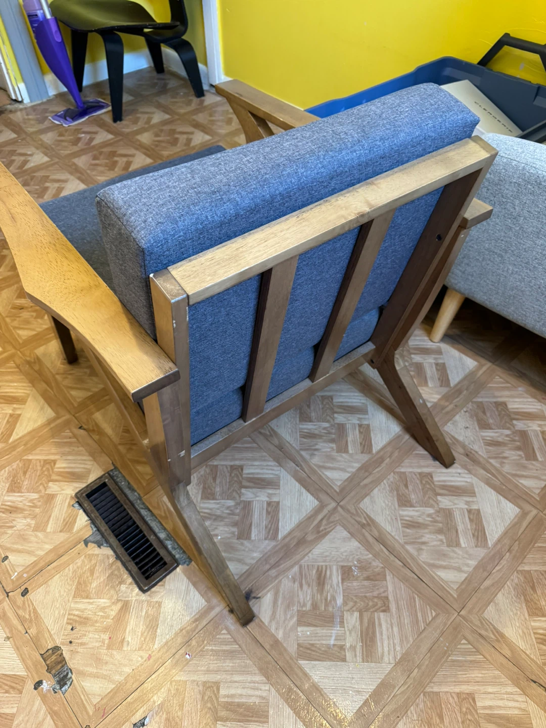 Mid-Century Modern Accent Chair - photo 3