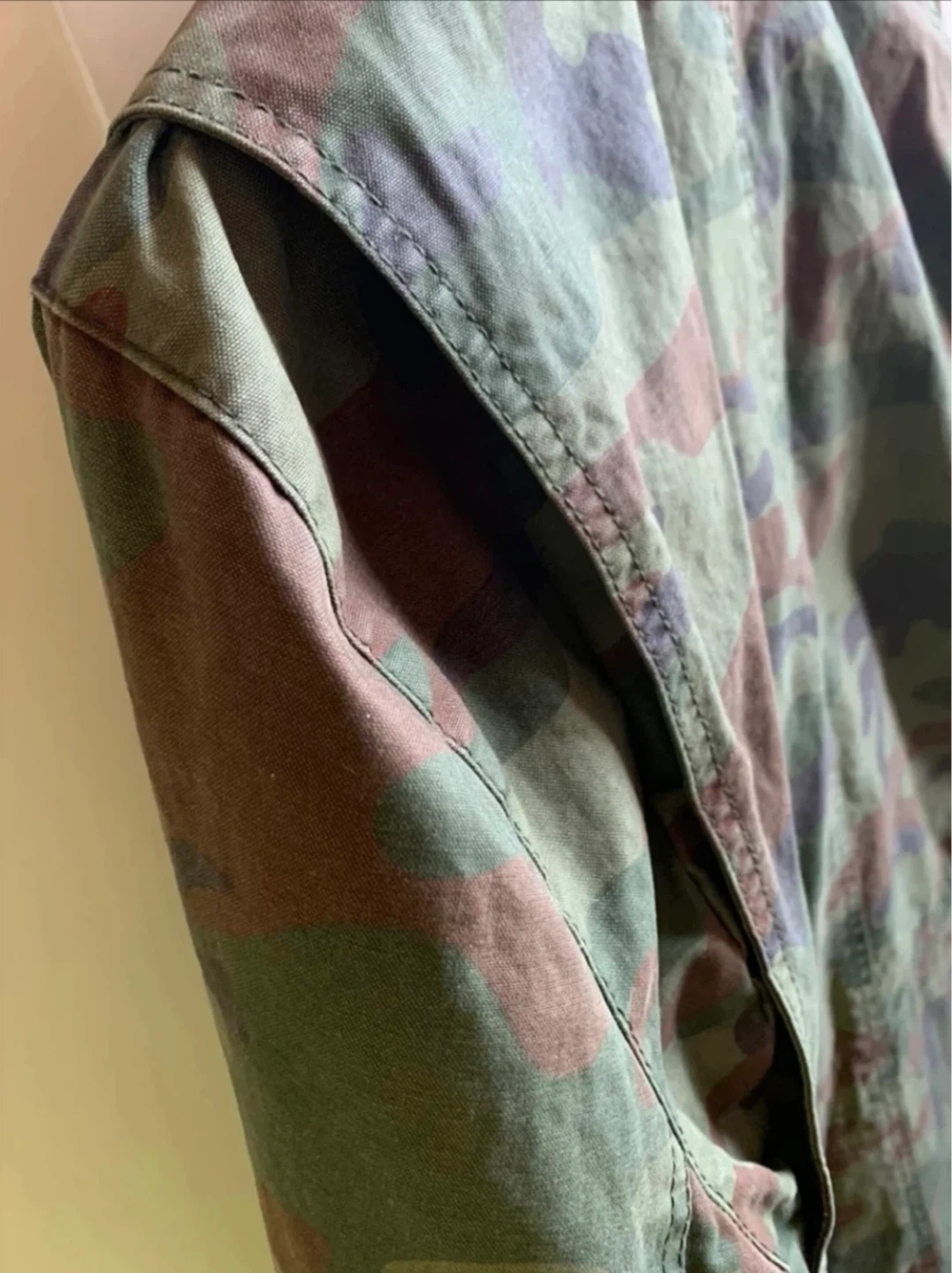 NEW Men's Camouflage Jacket GAP-Size M - photo 5