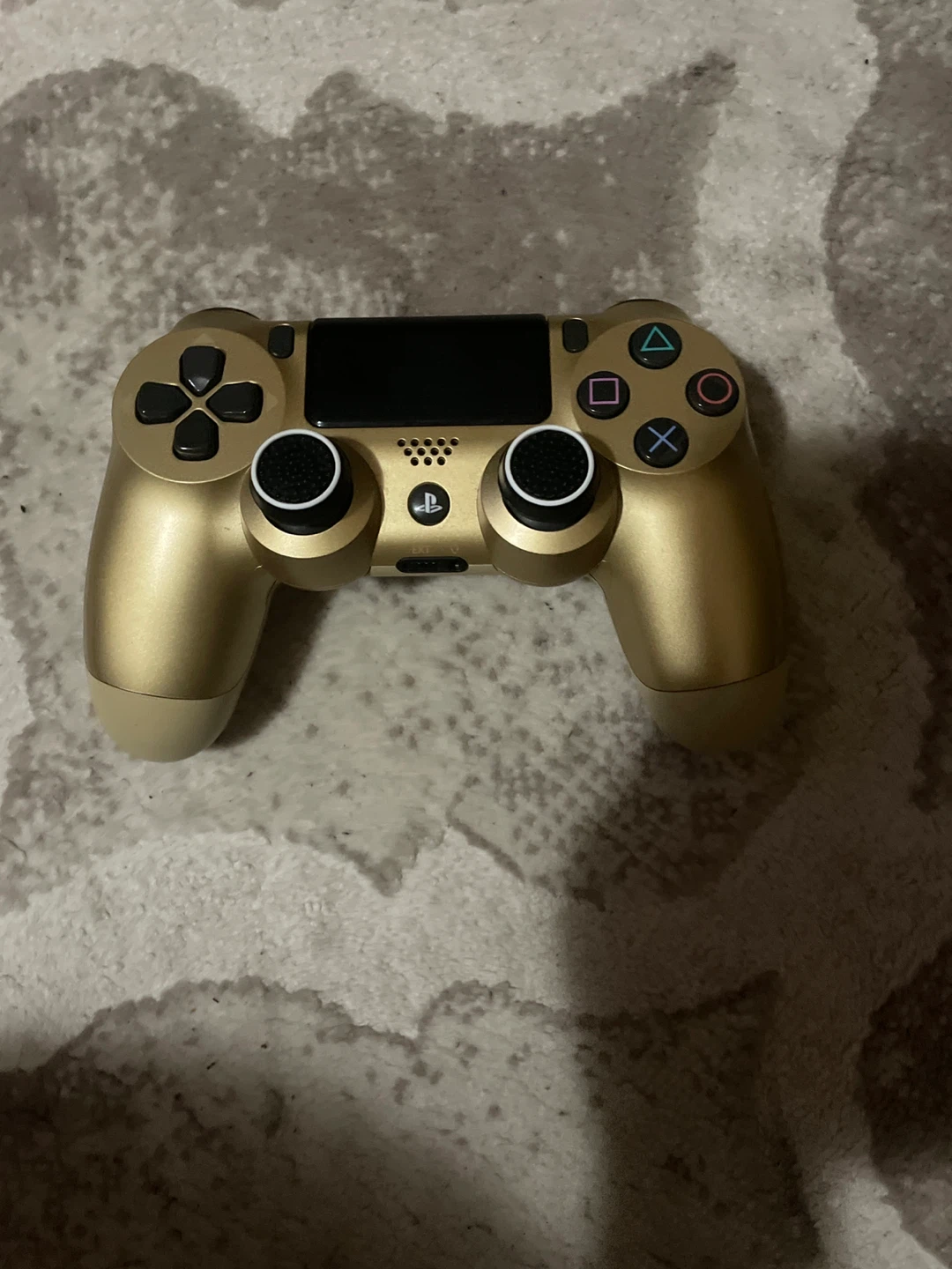 Sony DualShock 4 Controller - Gold Plus black and white grips