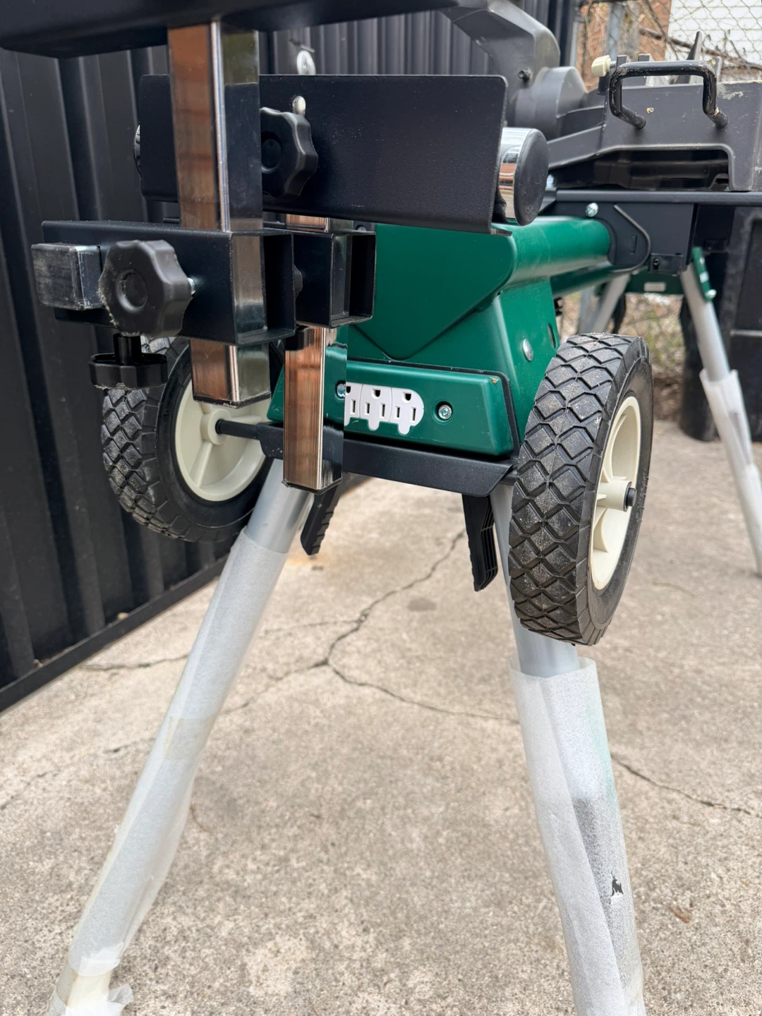 Ryobi Compound Miter Saw with Rolling Stand - photo 3