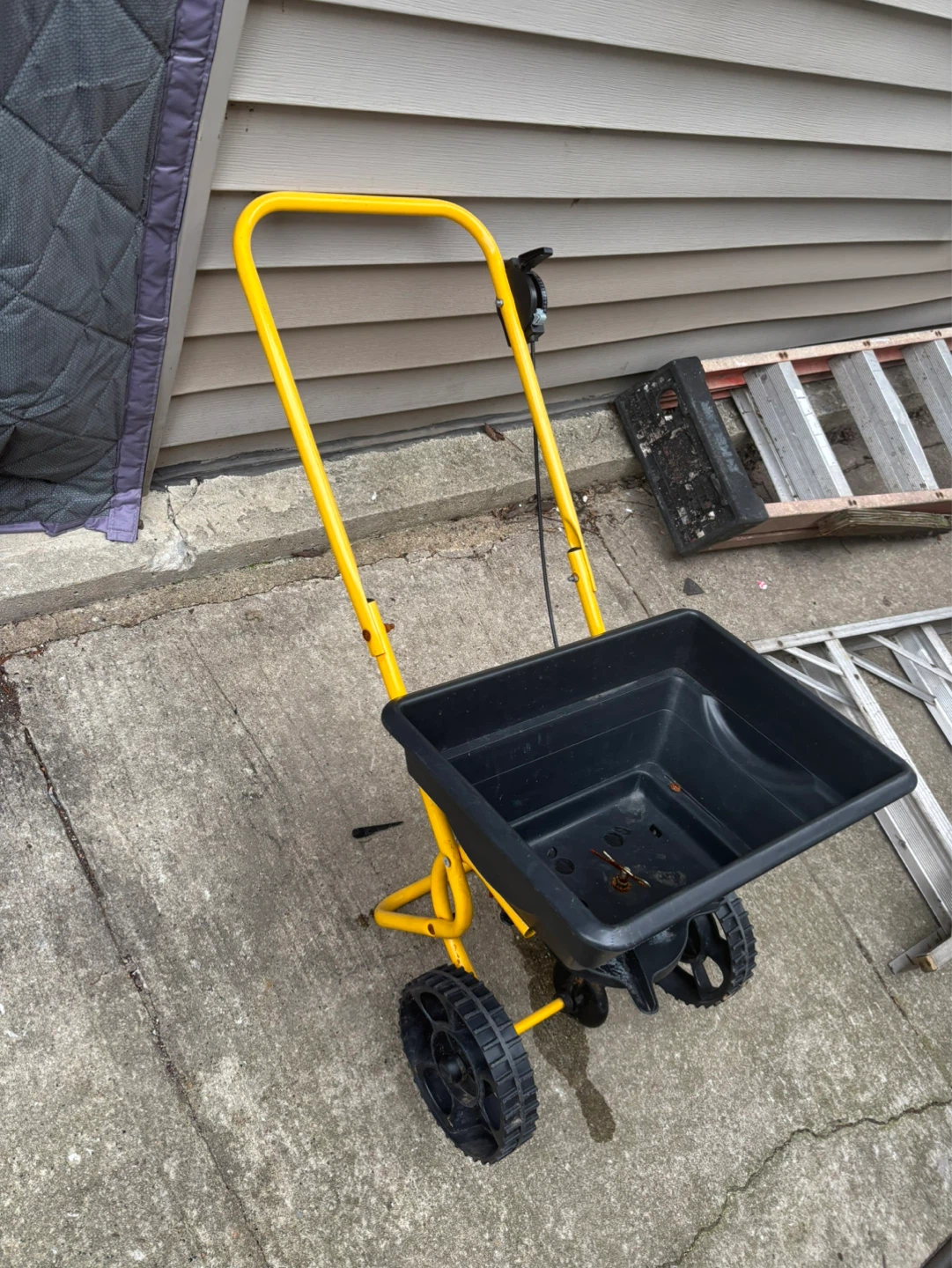 Yellow Garden Spreader with Black Tub