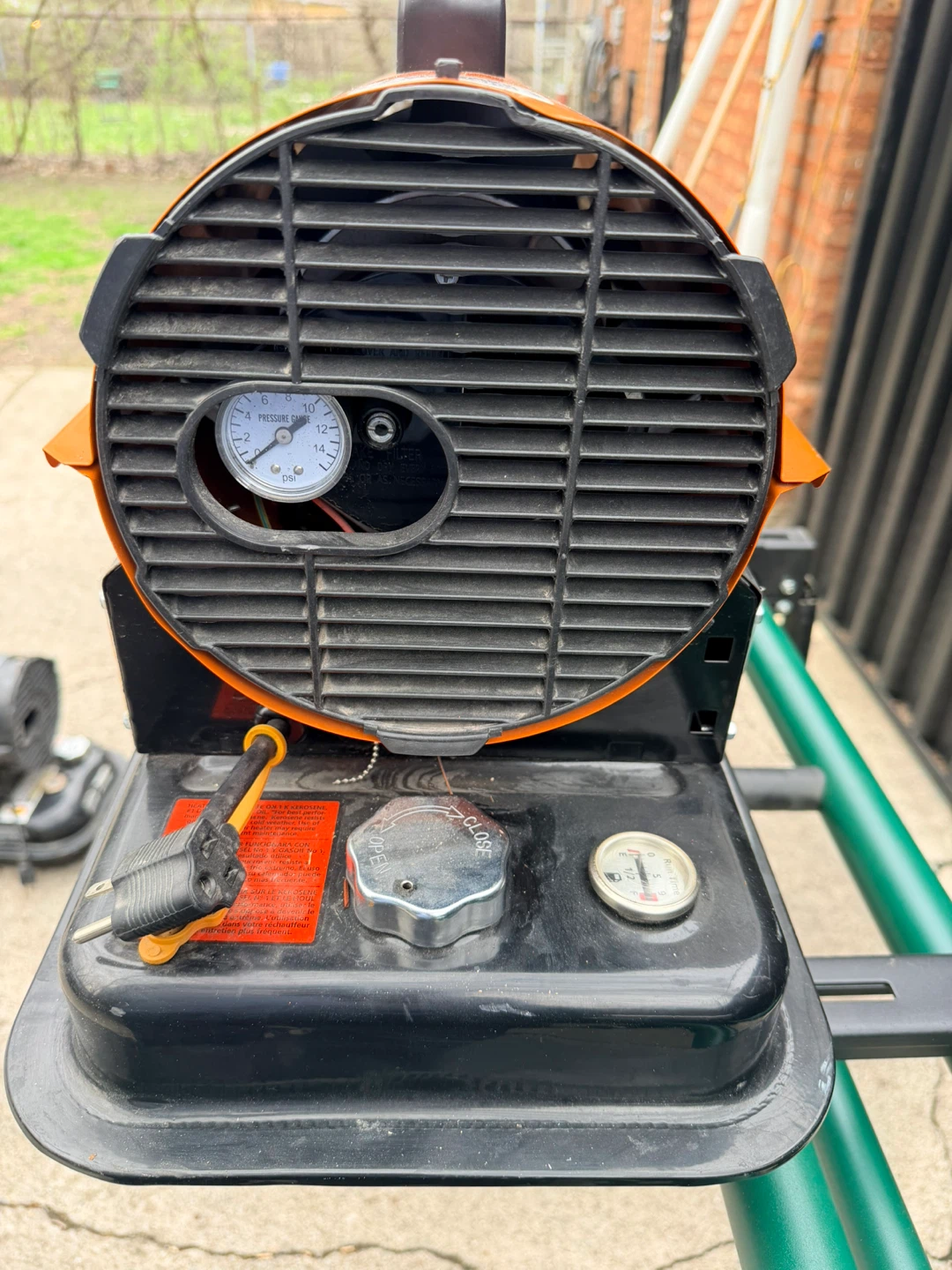Dyna-Glo Pro KFA75H 75,000 BTU Propane Heater - photo 3