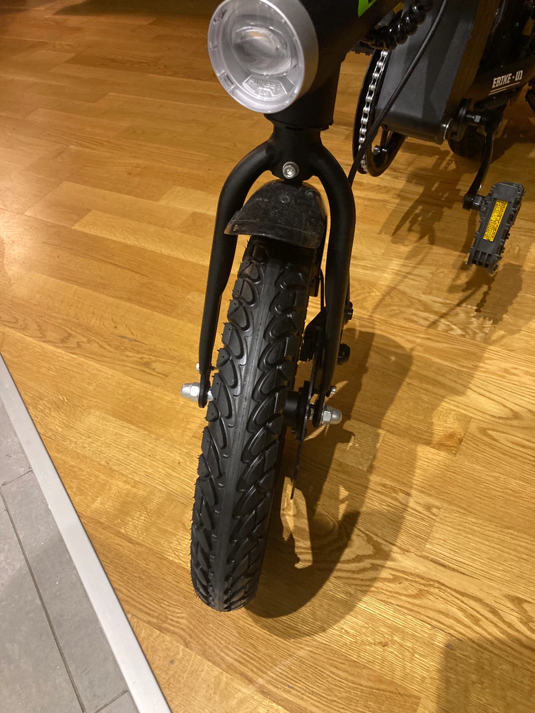 iSinwheel U1 Electric Bike - photo 3