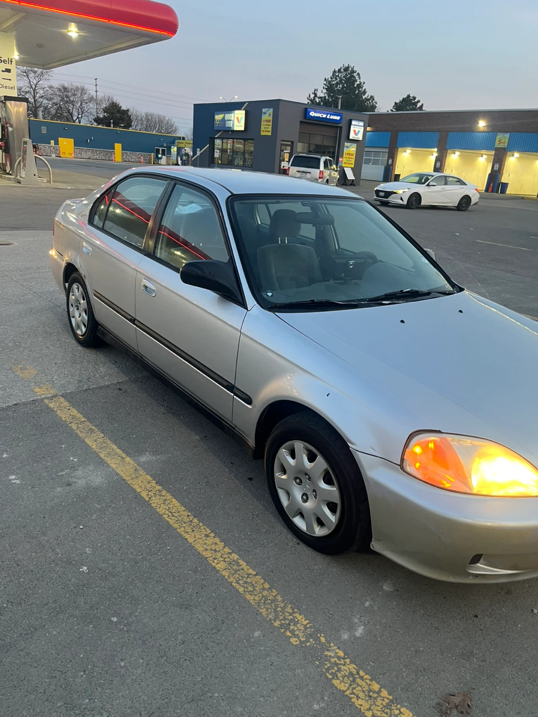 Honda Civic SE 4DR year 2000 - photo 3