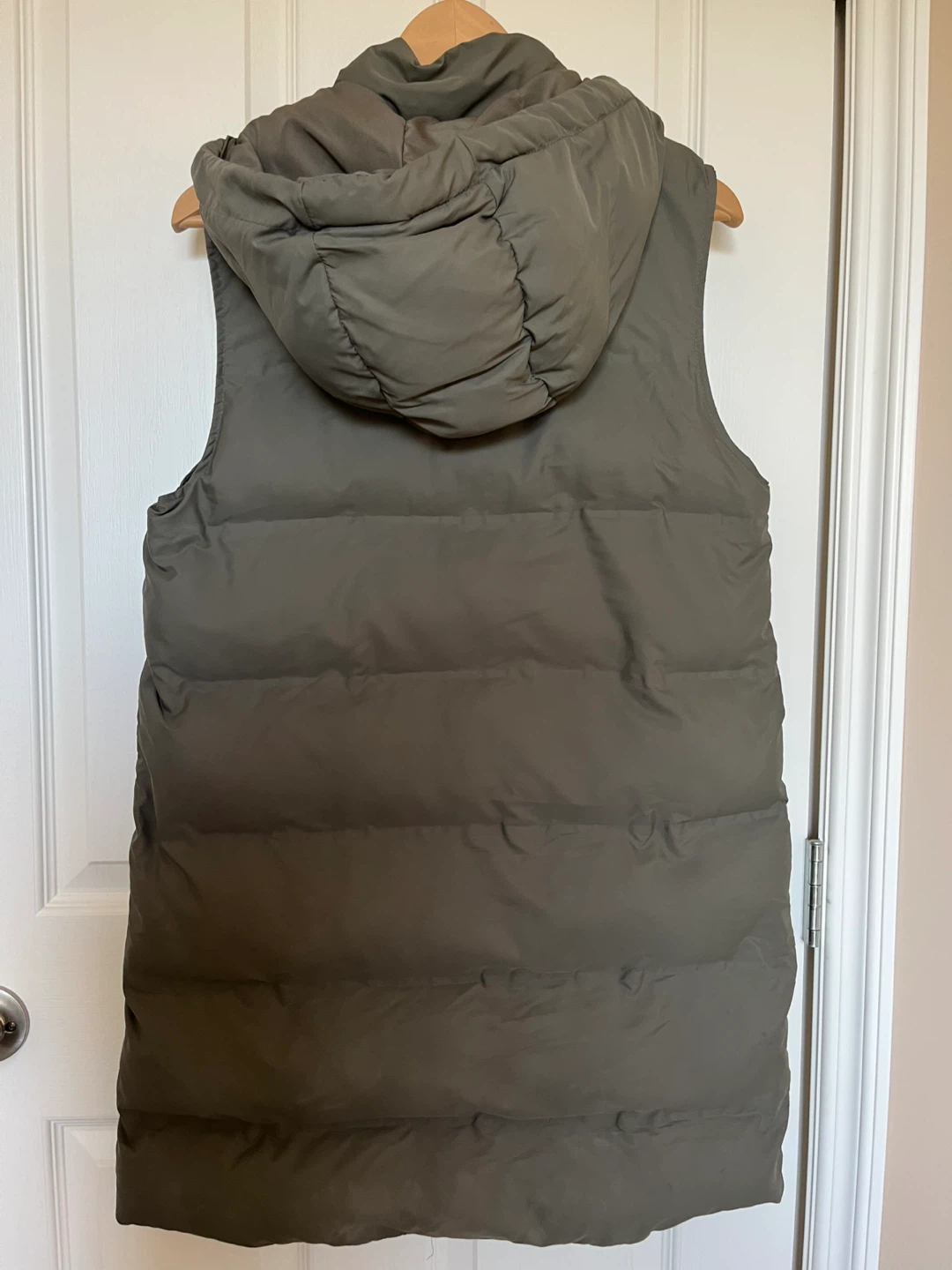 ZARA Puffer Vest with Hood - Size S - photo 3