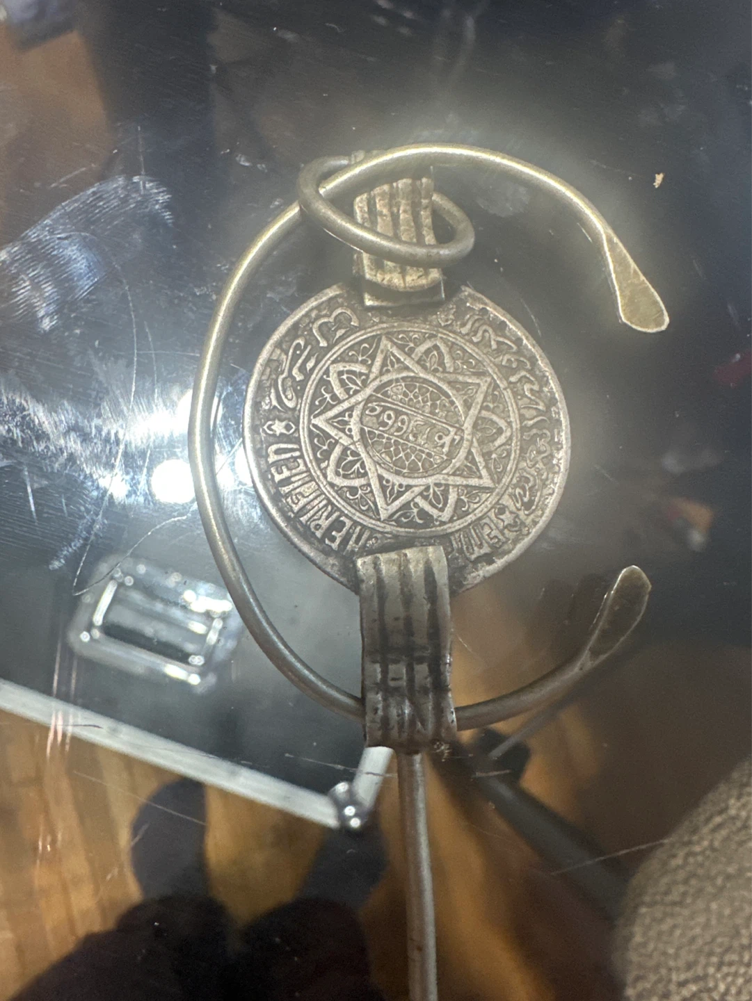 Antique Coin Brooch with "20 Francs" Engraving - photo 2