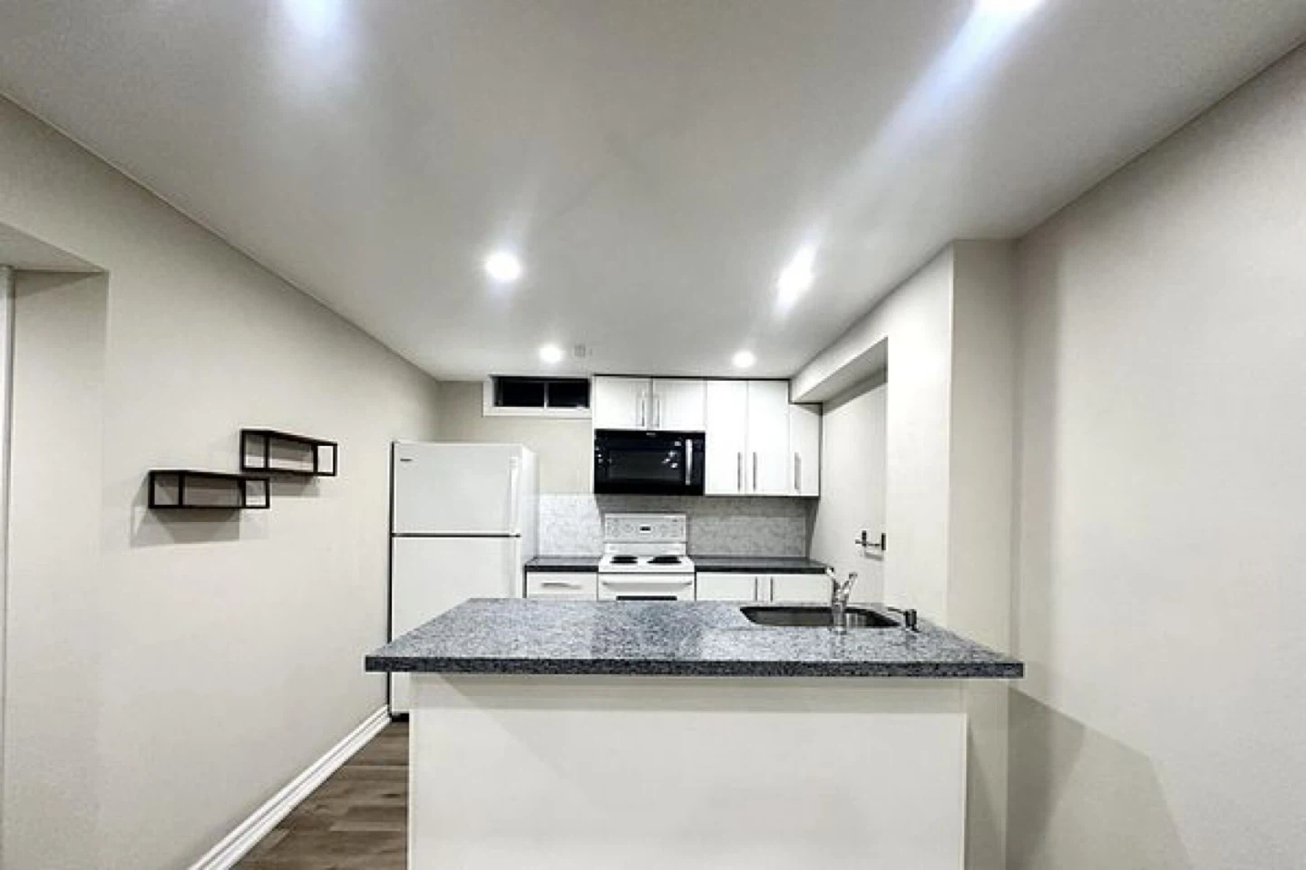 2bd basement apartment for lease - photo 5