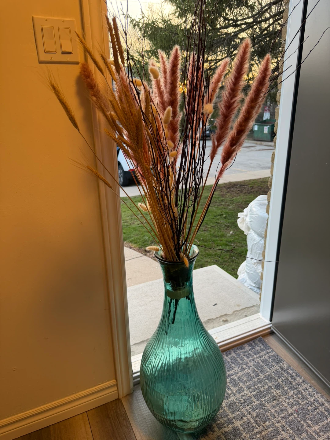 Teal Blue Glass Vase with Ikea Dried Flowers - photo 3