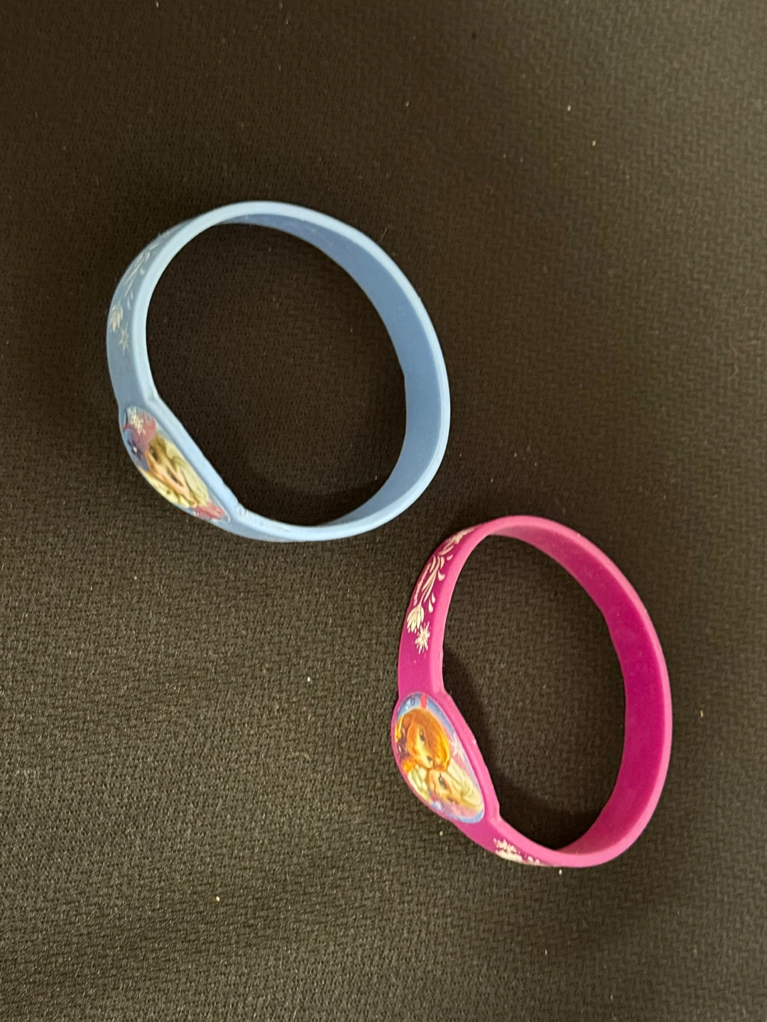 Disney Frozen Elsa & Anna Bracelets - 2 Pack - photo 3