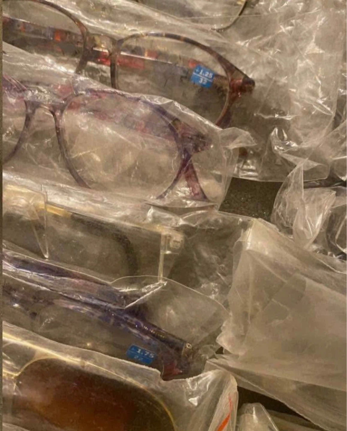 23 pairs Reading Glasses Bundle. Most vintage. New. - photo 5