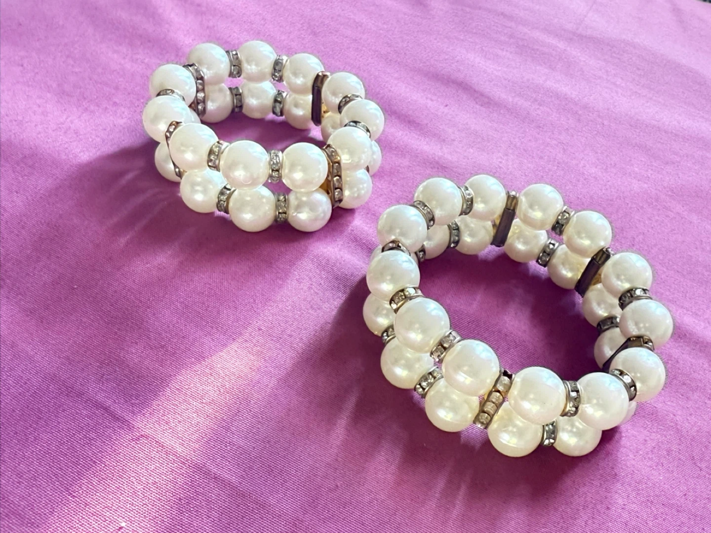 Set of 2 Faux Pearl Bracelets with Rhinestones - photo 2