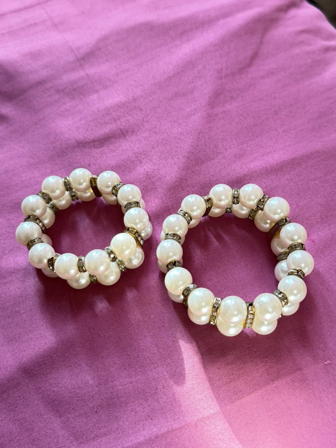 Set of 2 Faux Pearl Bracelets with Rhinestones