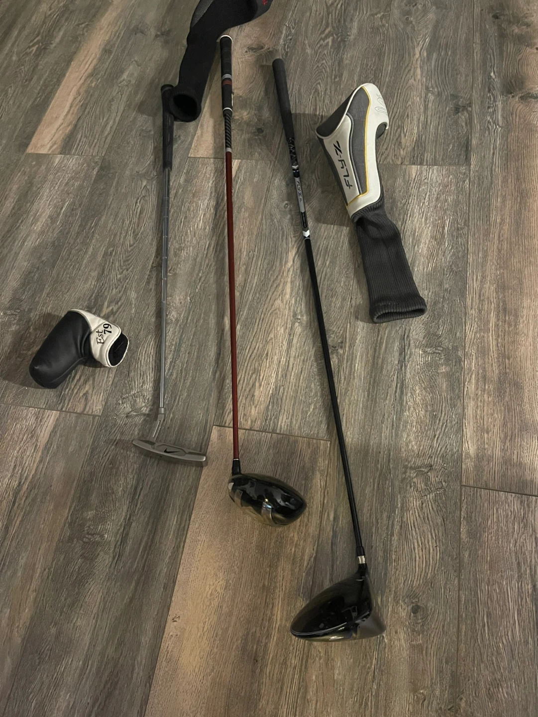Vintage Golf Clubs and Headcovers - photo 3