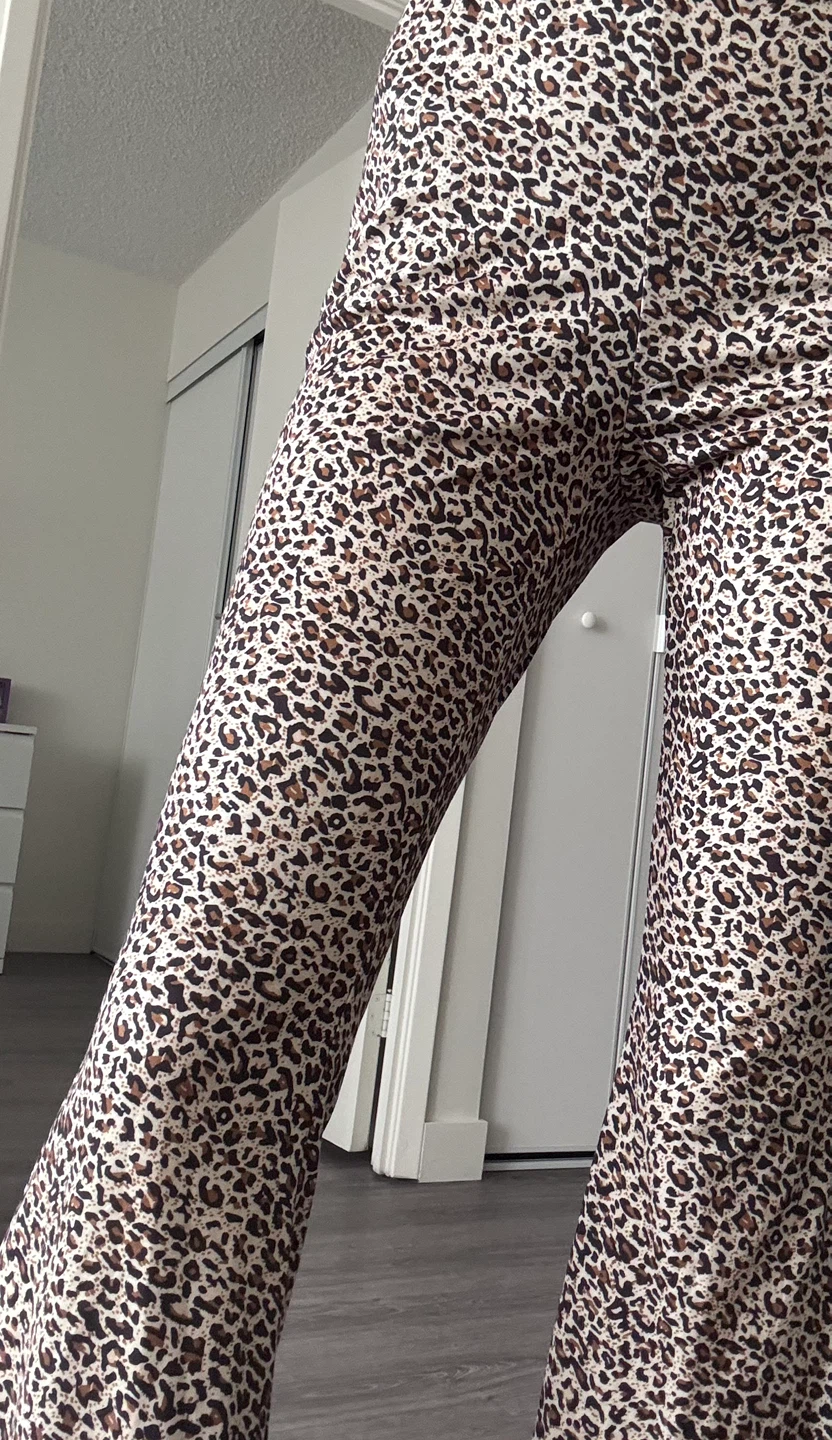 Leopard Print Flare Leggings - photo 2